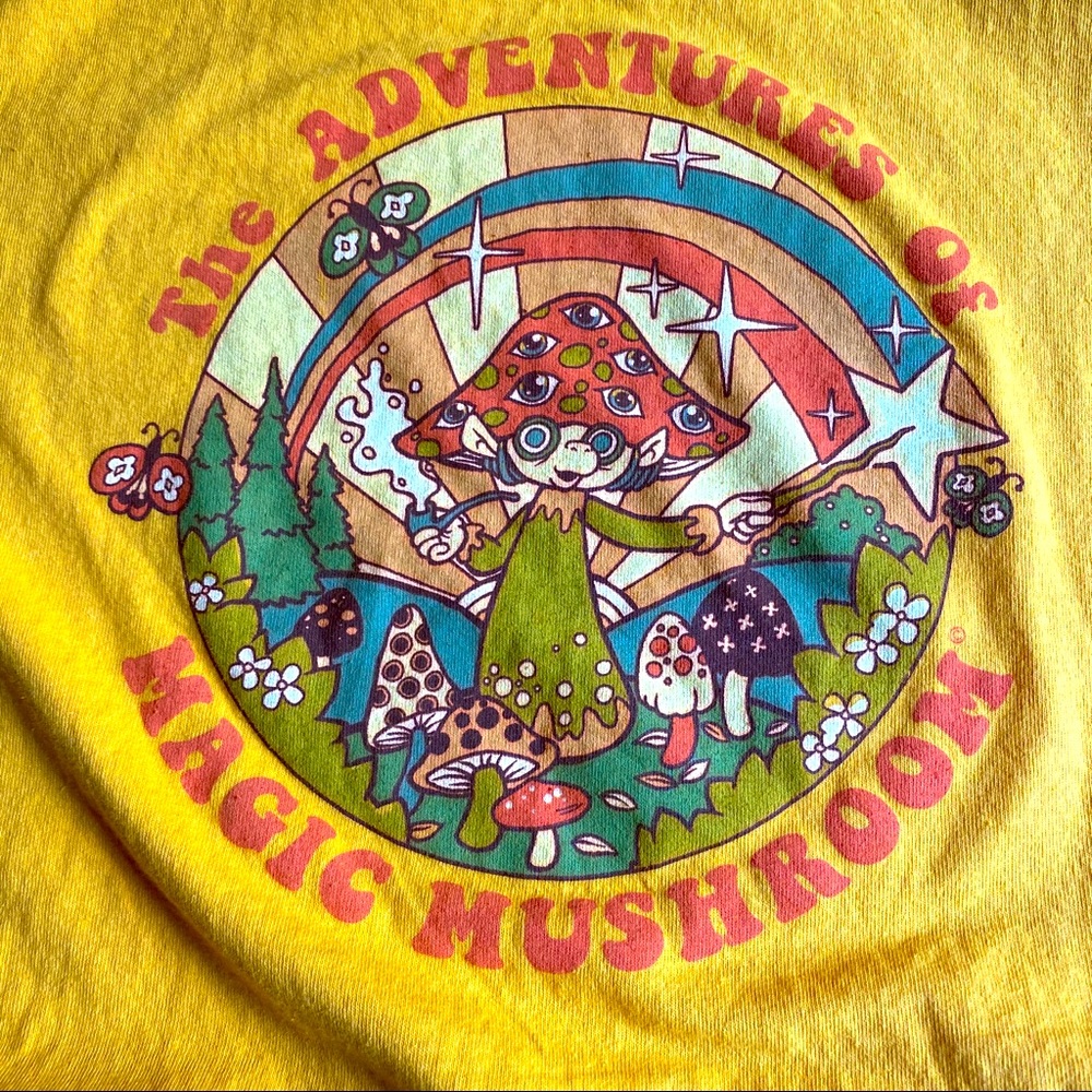 Magic Mushroom Tee